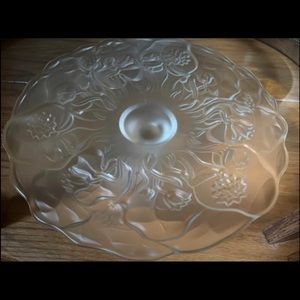 Fenton WaterLily Velvet Cake Plate